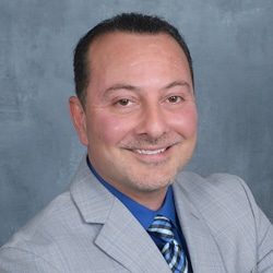 Chiropractor Surprize AZ William Bucur
